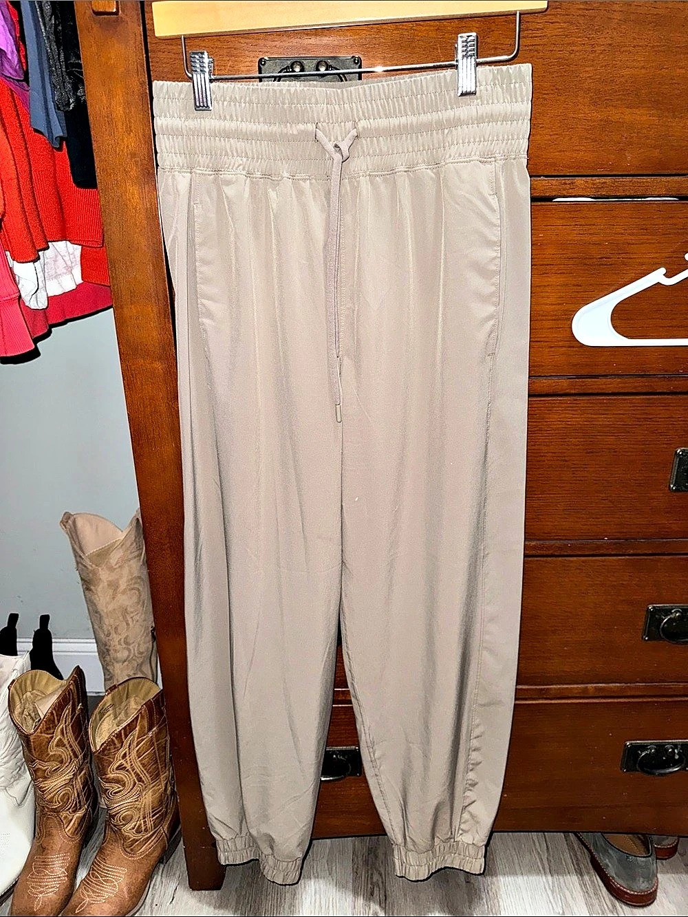 YPB Beige Track Jogger Pants Size Small Like New